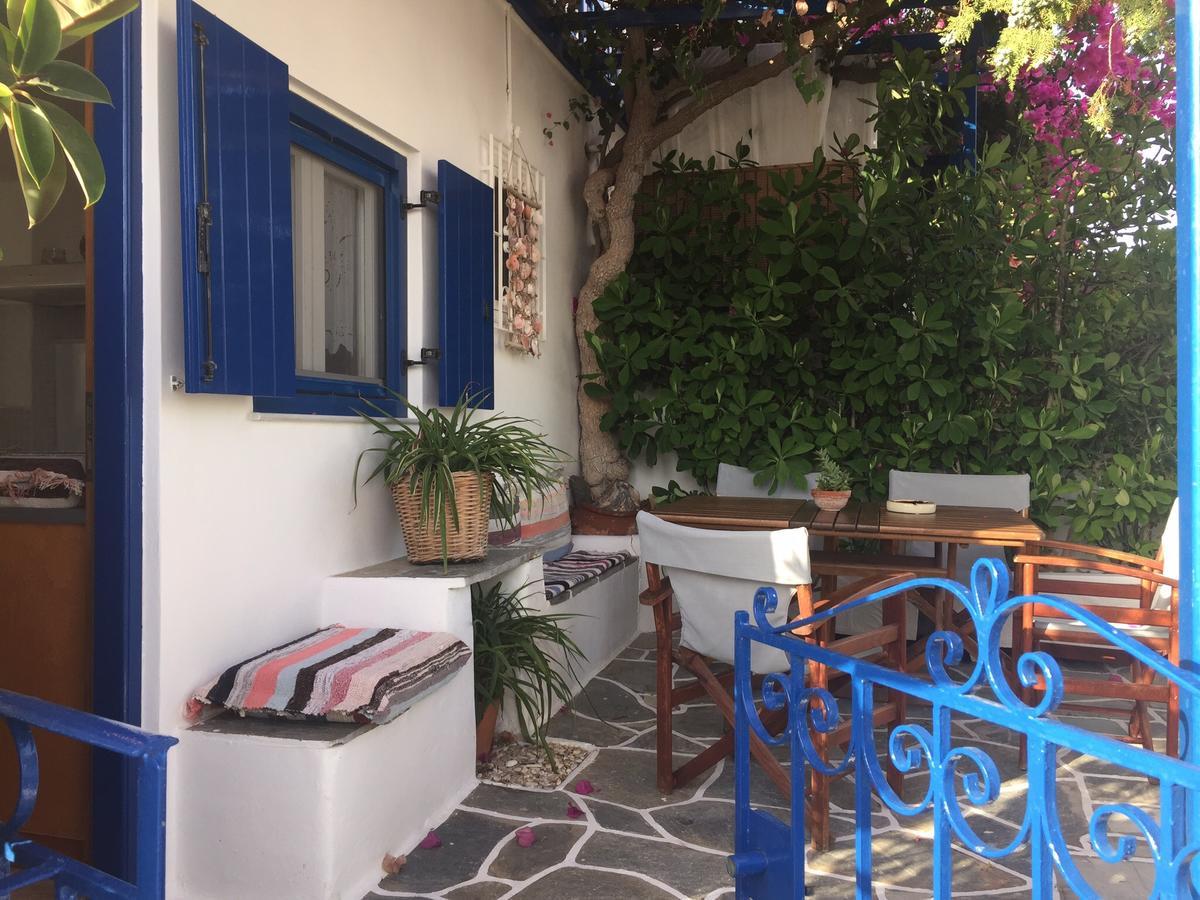Anna'S Studio Piso Livadi Exterior photo